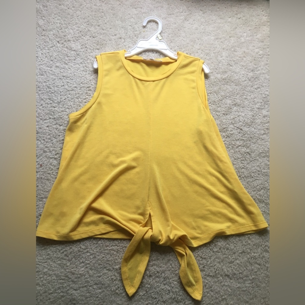 June and Hudson, June & Hudson, front tie sleeveless top XS